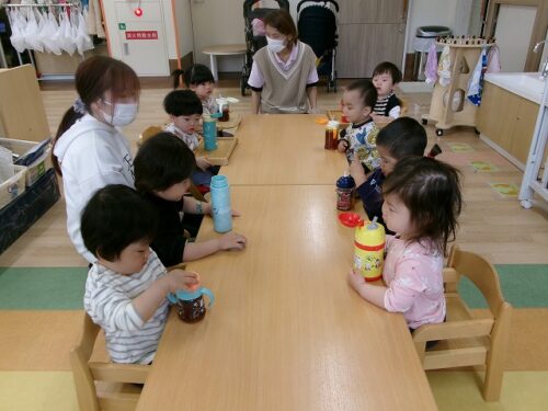 おやつの時間（パンダルーム）