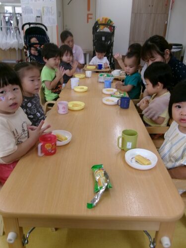 世界のお菓子（パンダルーム）