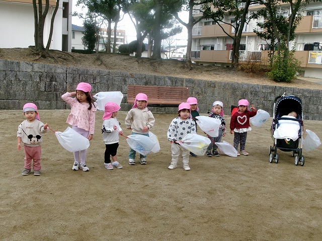 凧揚げ大会（パンダルーム）